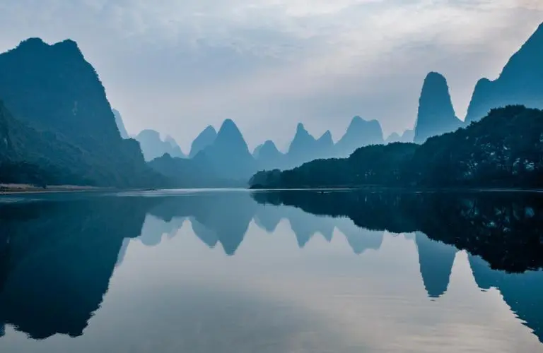 智慧工厂绿色环保